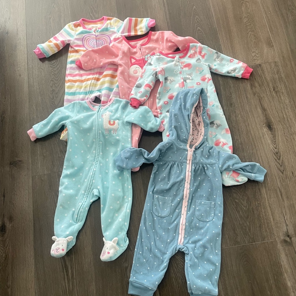 5x 6 mo month fleece sleepers Carters Absorba brands